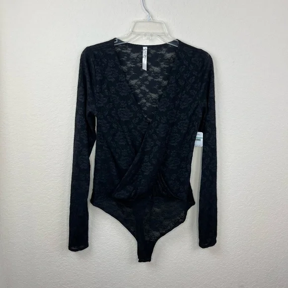 Intimately Free People- Black Lace Bodysuit Women’s Size Large, NWOT - Picture 2 of 10